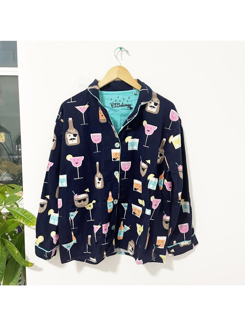 P.J. Salvage Cocktail Button Up Pajama Top Size Medium